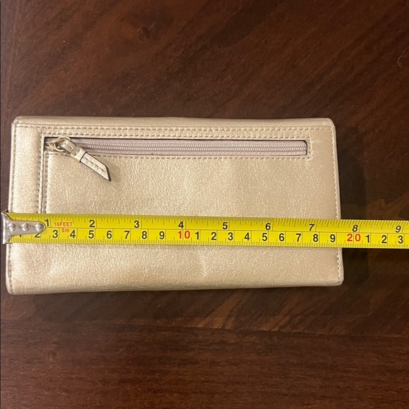 Coach - Picture 12 of 13